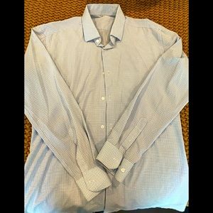 Men’s State & Liberty XL Dress Shirt in new condition, Machine Washable!